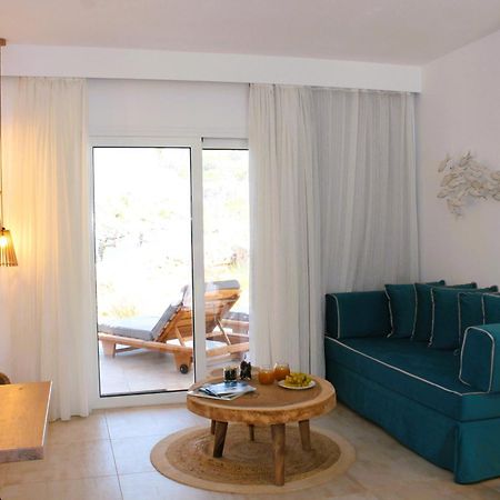 Akropolis Village Complex Of Luxury Residence Kyra Panagia Luaran gambar