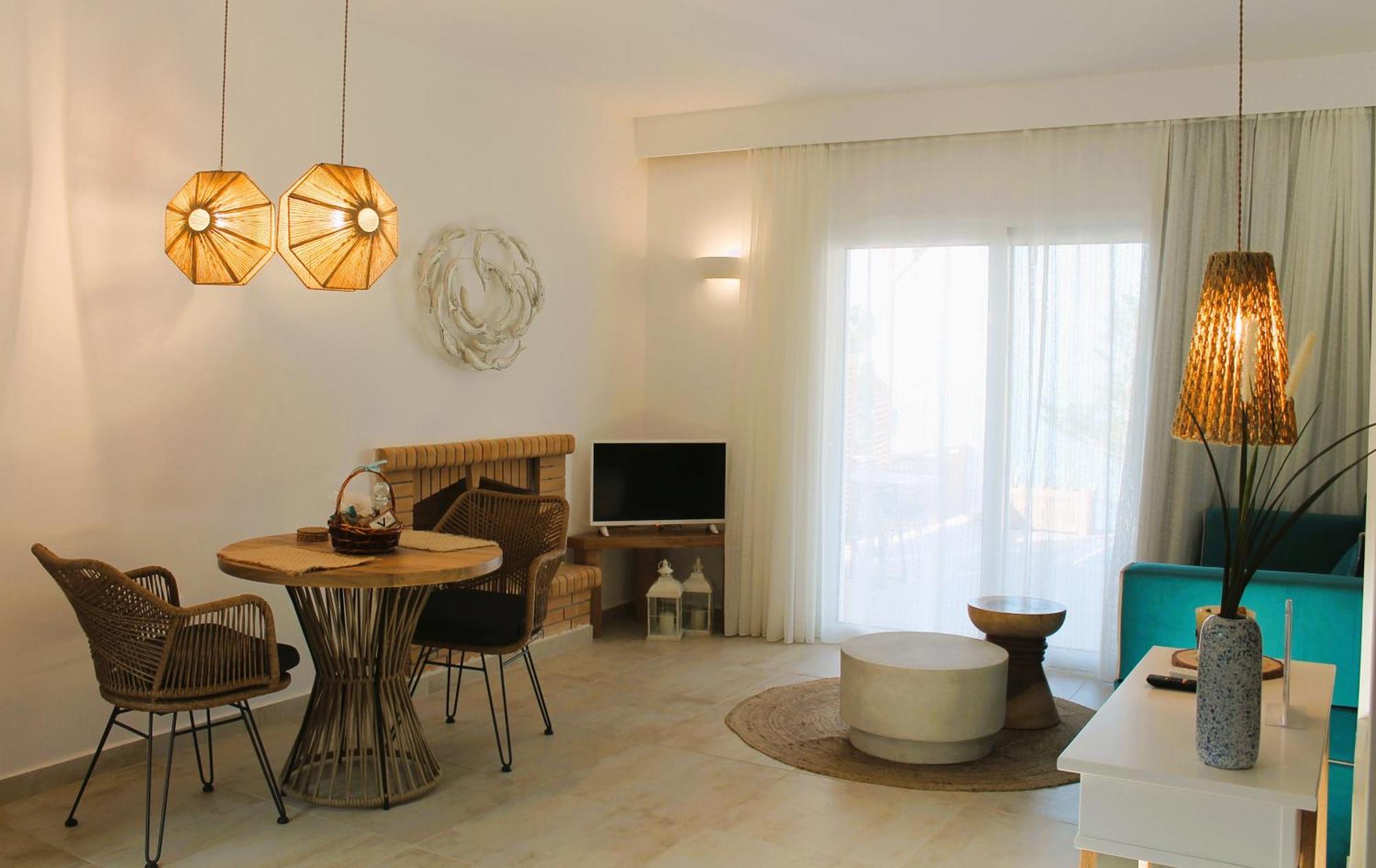 Akropolis Village Complex Of Luxury Residence Kyra Panagia Luaran gambar